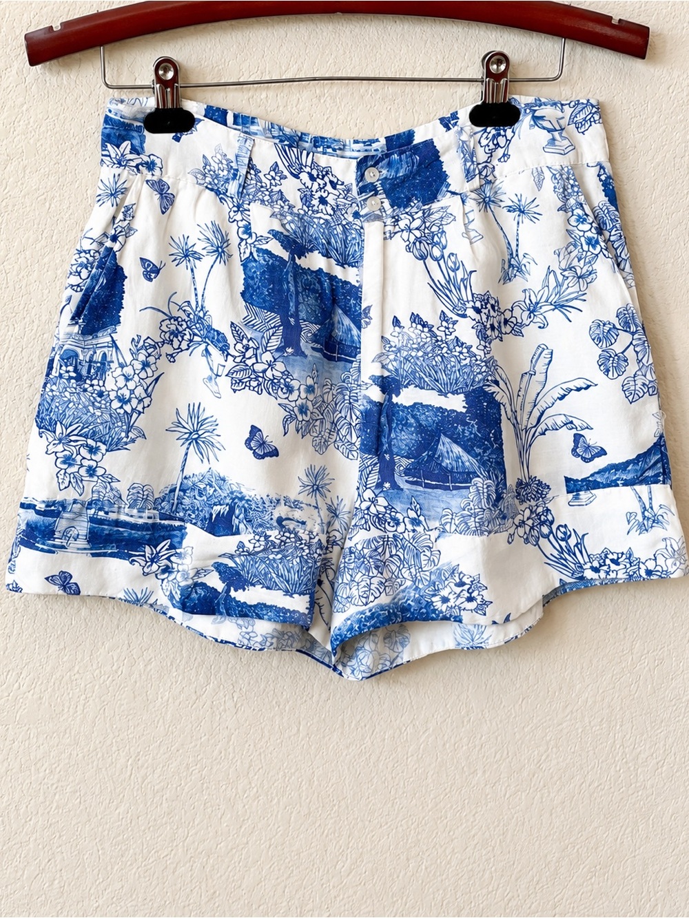 Farm Rio Antique Print Linen Shorts Size M - Picture 7 of 9